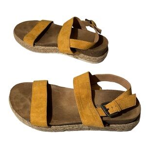 Yellow platform sandals- size 9